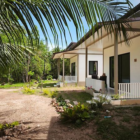 The Secret Garden Homestay Koh Yao Yai Ko Yao Esterno foto